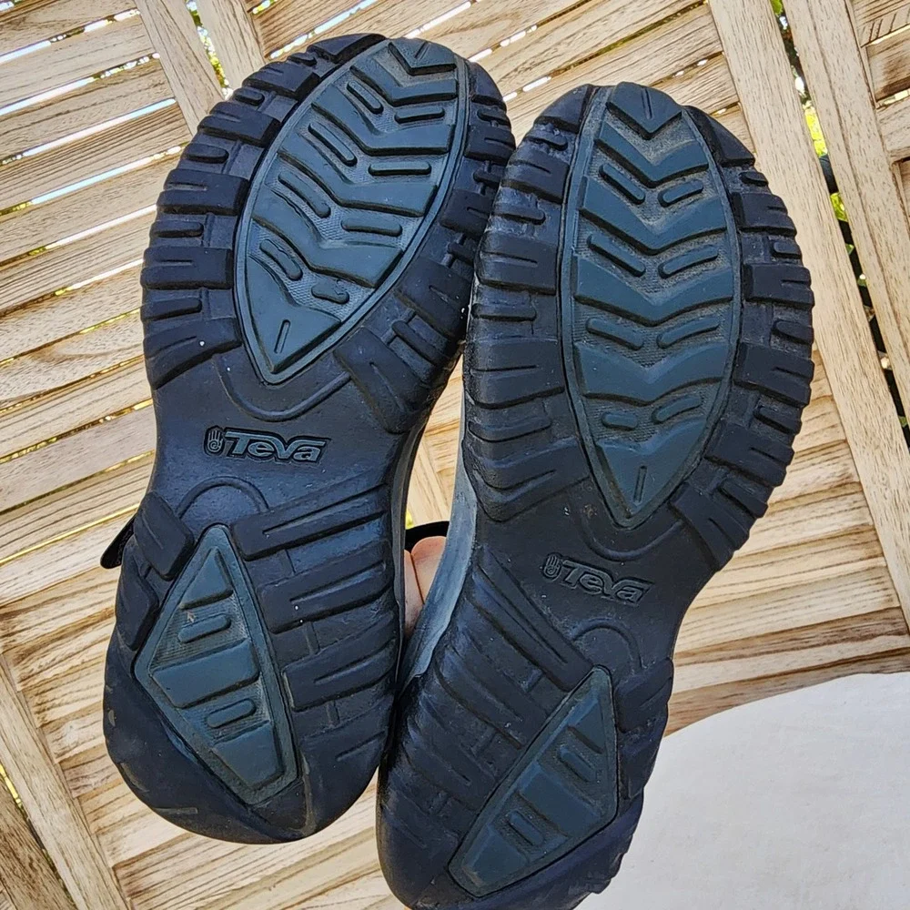 Teva Hurricane XLT2 US 9 Blue Geometric Retro Sport Water Sandals Sport Hiking
